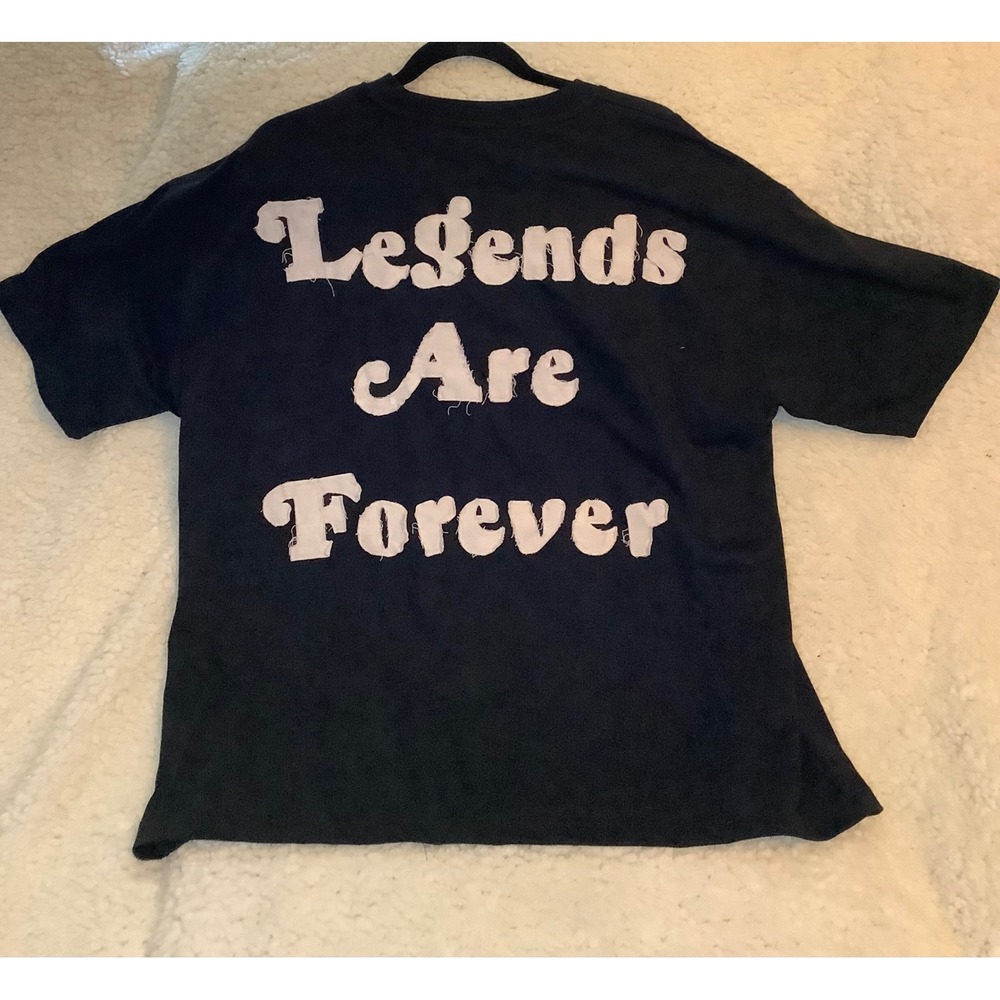Allen‎ Iverson Philadelphia 76ers Legends Are Forever Black Graphic T-Shirt Mens